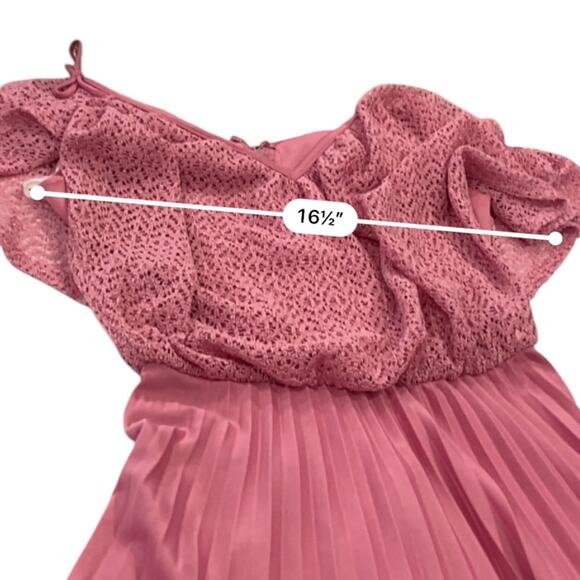 VINTAGE 70’s dusty pink Bridesmaid Maxi Dress with pleats & crochet size 8 - Picture 7 of 10